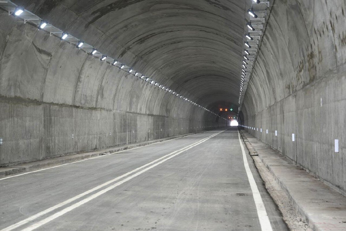 افتتاح تونل «شهید حاجیزاده» در مسیر جوانرود – ثلاث باباجانی؛ گامی مهم در ارتقای ایمنی و توسعه اقتصادی اورامانات