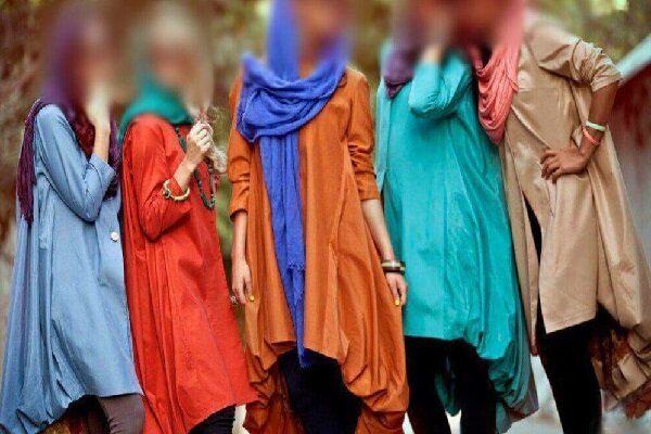 مسیر هموار فعالیت غیرقانونی مدلینگ/ خطراتی که در کمین مدلهای اینستاگرامی است مسیر هموار فعالیت غیرقانونی مدلینگ/ خطراتی که در کمین مدلهای اینستاگرامی است