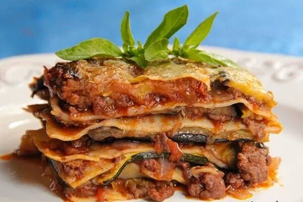 آموزش آشپزی / طرز تهیه لازانیای ریحان و بادمجان با یک سس مخصوص