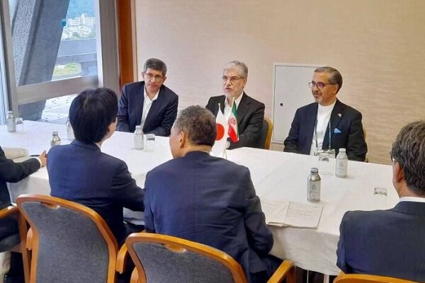 وزرای علوم ایران و ژاپن در حاشیه اجلاس STS کیوتو دیدار کردند