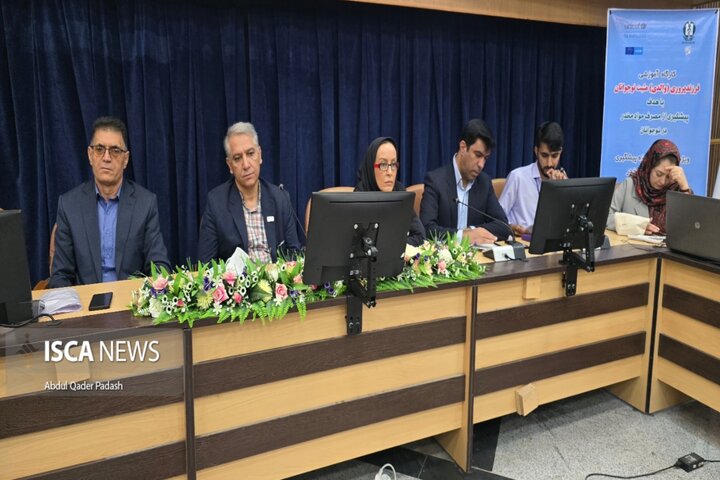 فرزندپروری مثبت چابهار