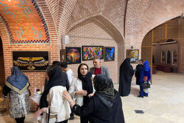ترکیب سبک‌های نو و سنتی در دومین نمایشگاه هنرهای تجسمی اردبیل