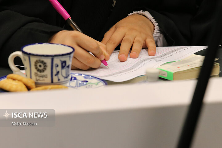 کتابخانه مرکزی یزد میزبان نشست صمیمی نوجوانان با بهزاد دانشگر به مناسبت هفته کودک و نوجوان