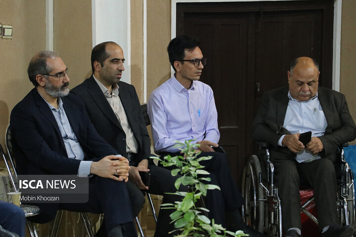 نشست سمن‌های استان یزد با هیئت مدیره خانه تشکل‌های مردم نهاد