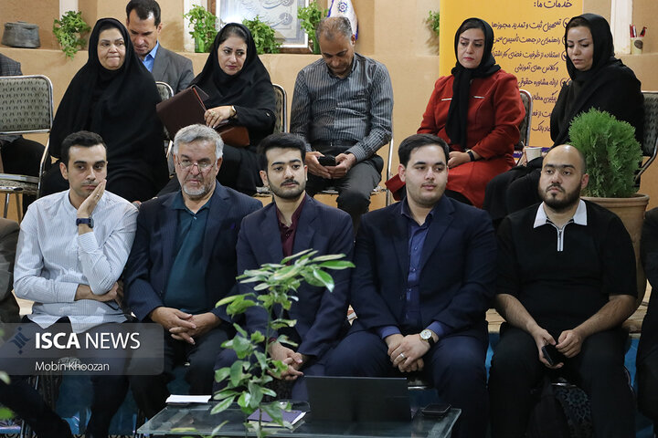 نشست سمن‌های استان یزد با هیئت مدیره خانه تشکل‌های مردم نهاد