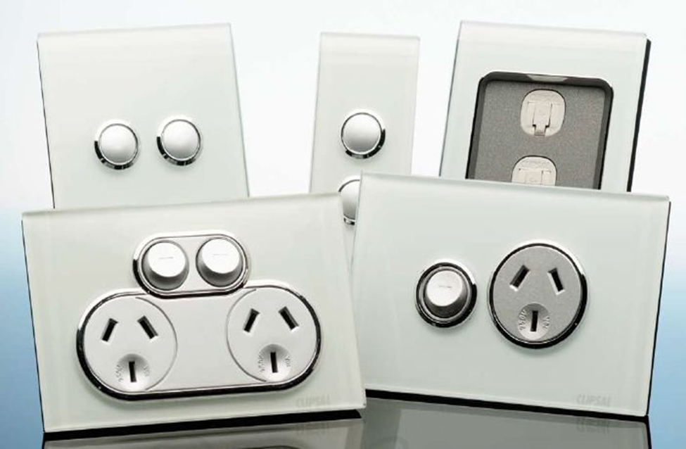 هالوژن لاکچری و کلید و پریز لاکچری | ترکیب نورپردازی و دکوراسیون لوکس