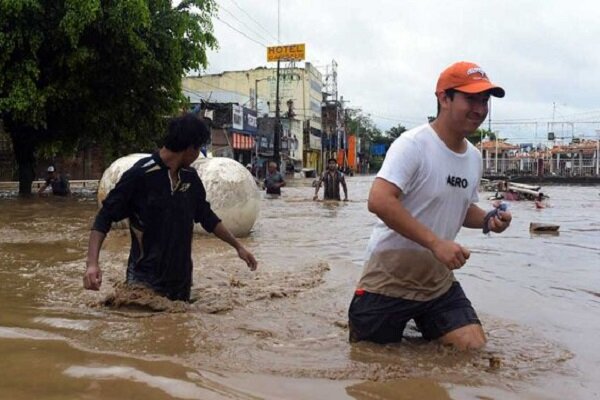 بارش شدید باران در مکزیک ۲۷ قربانی گرفت