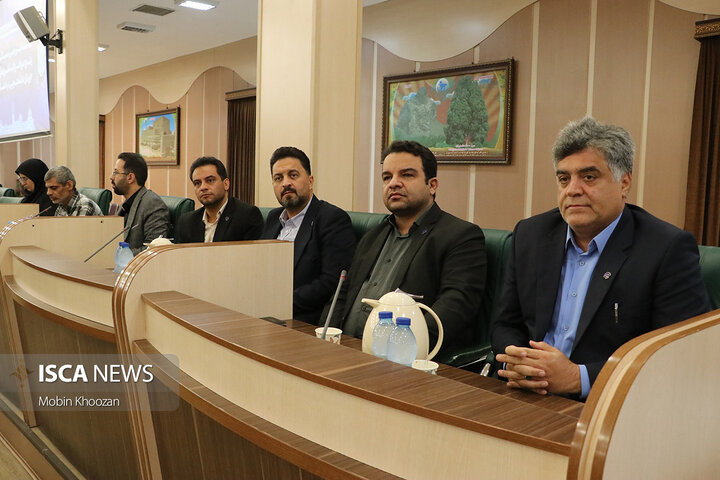 دانشگاه‌های یزد میزبان گفت‌وگوی صمیمی دانشجویان و نماینده مردم در مجلس شدند