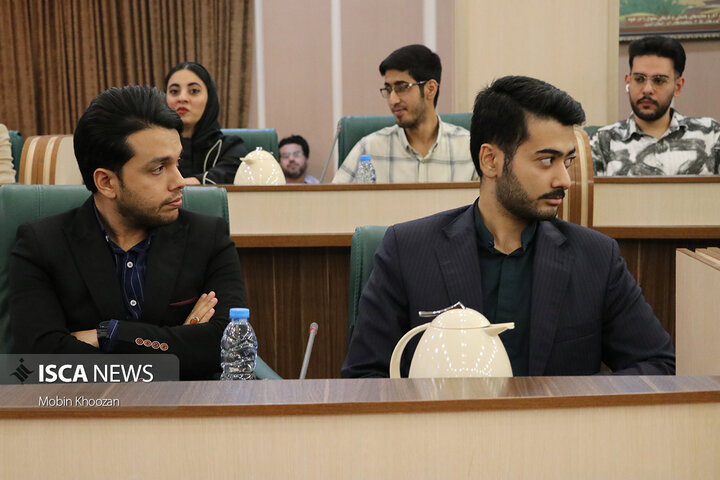 دانشگاه‌های یزد میزبان گفت‌وگوی صمیمی دانشجویان و نماینده مردم در مجلس شدند