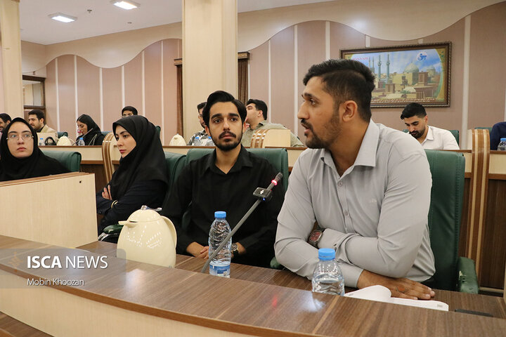 دانشگاه‌های یزد میزبان گفت‌وگوی صمیمی دانشجویان و نماینده مردم در مجلس شدند