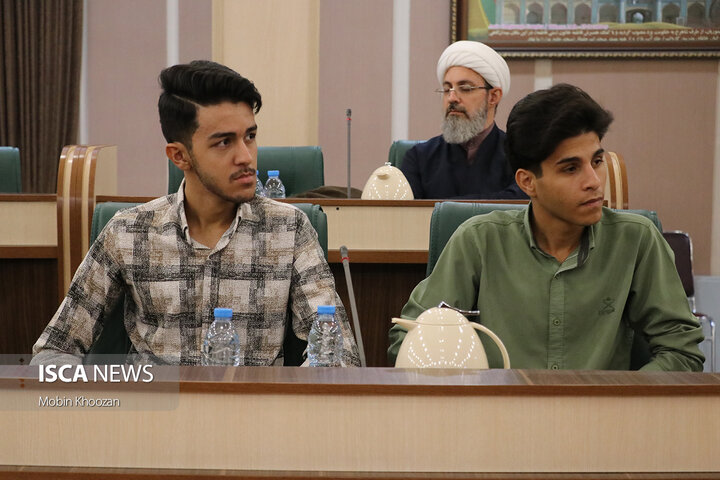 دانشگاه‌های یزد میزبان گفت‌وگوی صمیمی دانشجویان و نماینده مردم در مجلس شدند