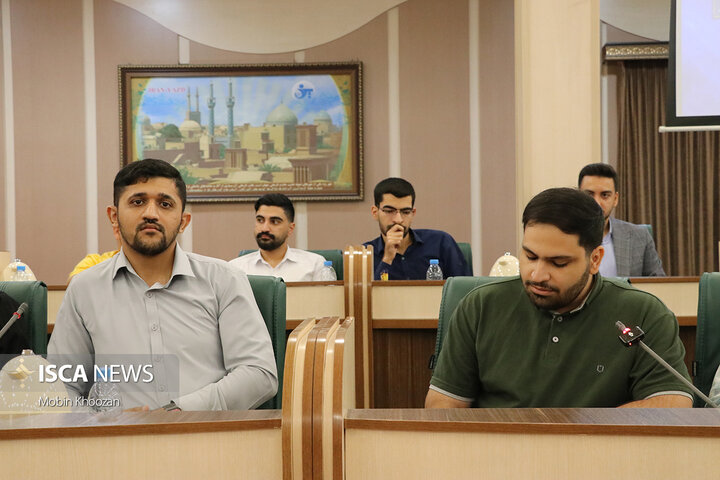 دانشگاه‌های یزد میزبان گفت‌وگوی صمیمی دانشجویان و نماینده مردم در مجلس شدند