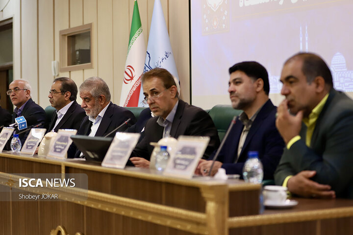 نشست دانشجویان دانشگاه‌های یزد با روسا و نماینده یزد