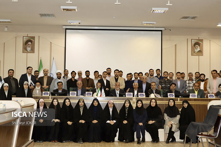 نشست دانشجویان دانشگاه‌های یزد با روسا و نماینده یزد