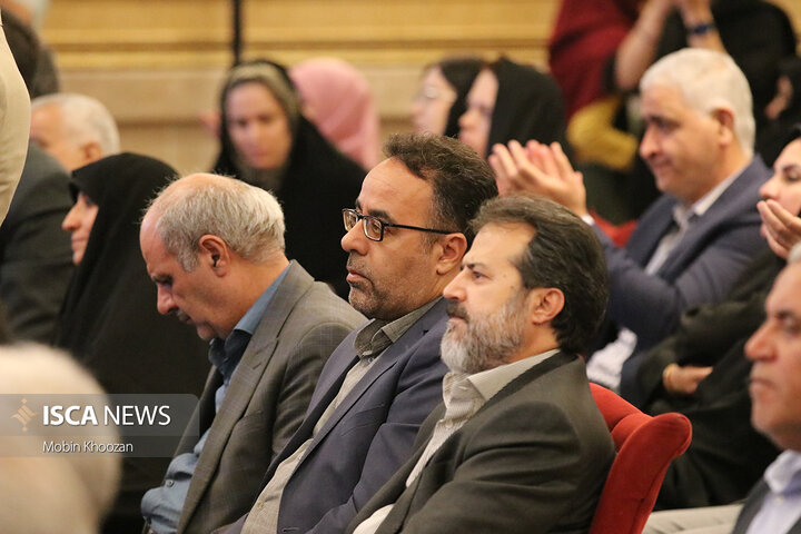 یزد میزبان جشنواره تجلیل از خیرین مدرسه‌ساز با حضور استاندار و مسئولان استان