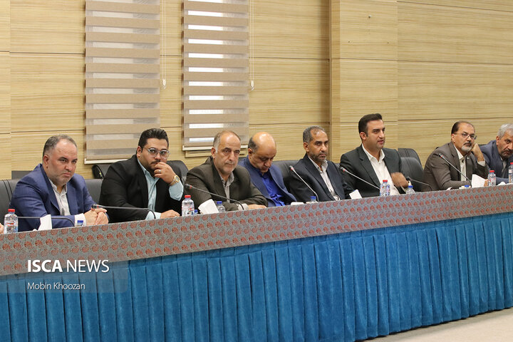 نشست ستاد تنظیم بازار استان یزد در مهر ماه 144