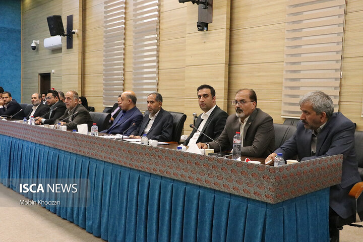 نشست ستاد تنظیم بازار استان یزد در مهر ماه 144