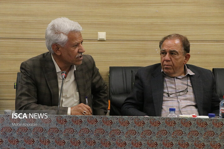 نشست ستاد تنظیم بازار استان یزد در مهر ماه 144