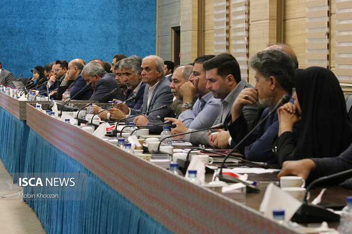 نشست ستاد تنظیم بازار استان یزد در مهر ماه 144