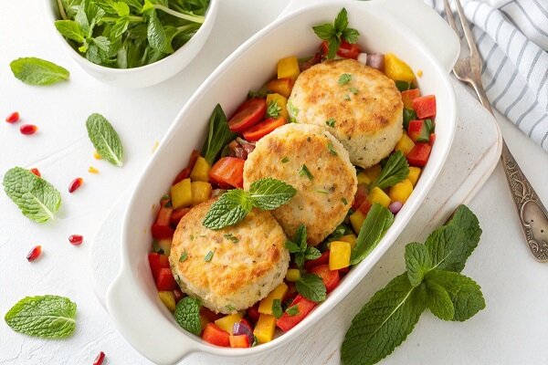 آموزش آشپزی / طرز تهیه کتلت مرغ در فر ؛ سالم و خوشمزه + عکس مراحل