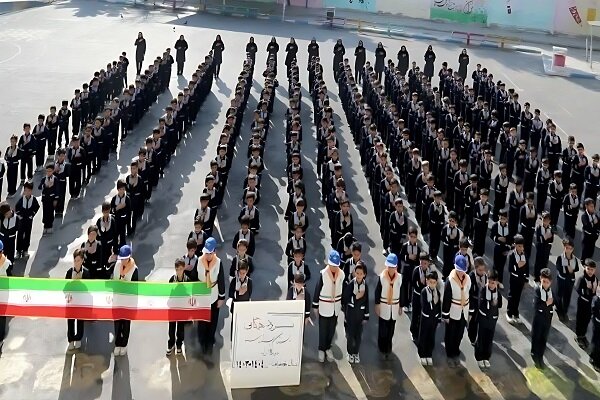 افتخارآفرینی دبستان پسرانه سما نجف‌آباد در جشنواره فرهنگی و هنری "فردا"