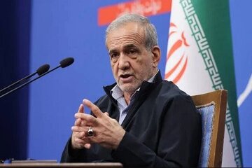 پزشکیان: دشمن به مشکلات دامن می‌زند تا بر نارضایتی‌ها موج‌سواری کند