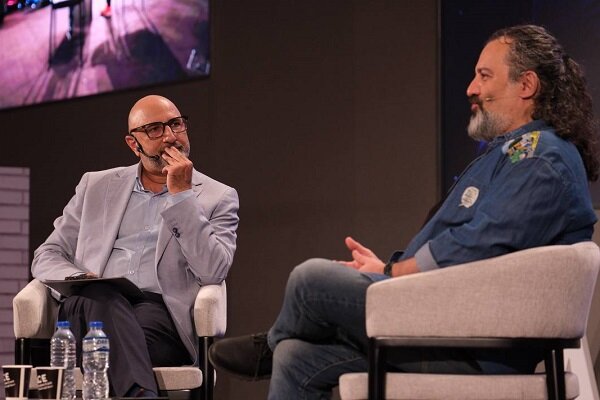 مهراب قاسم‌خانی: احتمالا پرفالورترین فیلمنامه نویس جهان هستم