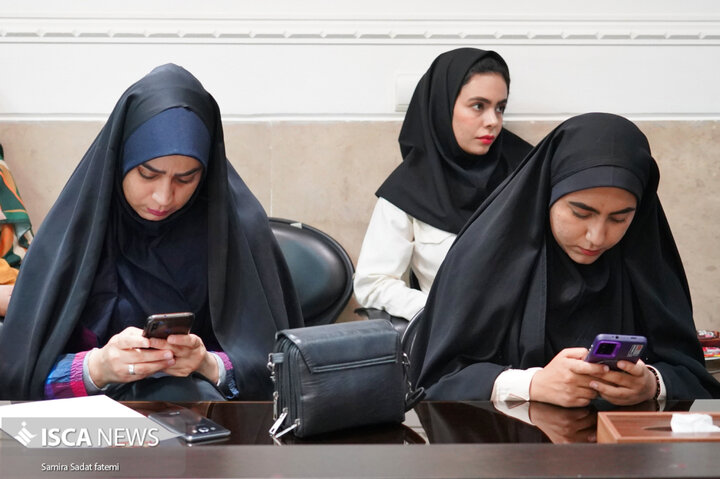 کنفرانس خبری ازدواج دانشجویی