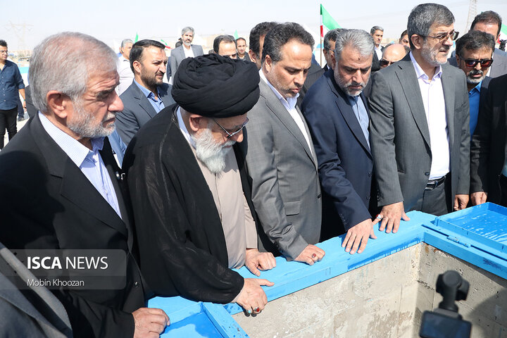 مراسم افتتاح مخزن ۱۵ هزار متر مکعبی شهید موسوی شهر یزد