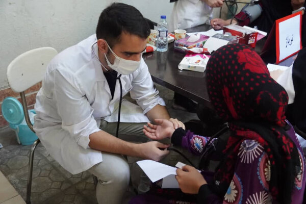 جهادگران علوم پزشکی یاسوج، خدمات درمانی را به رود تلخ بهمئی رساندند