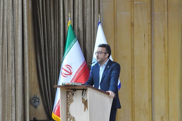 پیش نشست علمی همایش "از حکمرانی غربی تا حکمرانی علوی" در دانشگاه آزاد نجف آباد برگزار شد