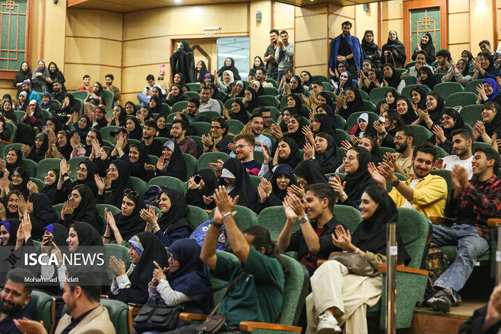 اکران ناتور دشت