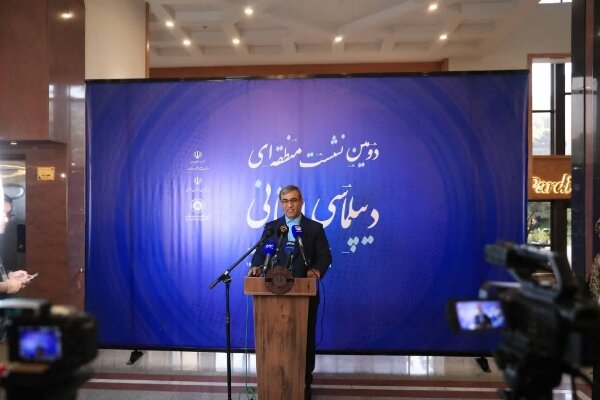 دومین نشست منطقه‌ای دیپلماسی استانی در مشهد آغاز به کار کرد