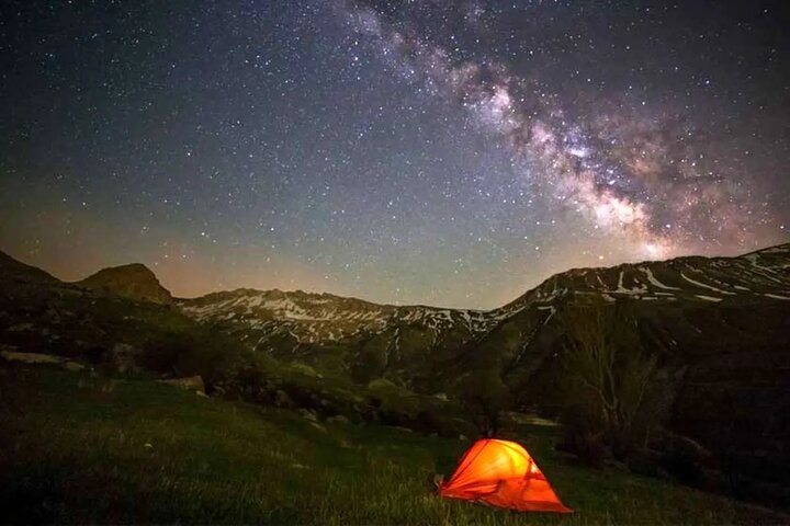 ۵ مقصد شگفت‌انگیز و بکر برای ستاره‌نگری در پاییز