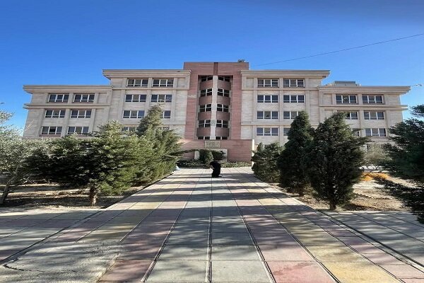 دانش‌آموختگی بیش از ۴۳۰۰ دانشجو از دانشکده علوم انسانی دانشگاه آزاد پرند