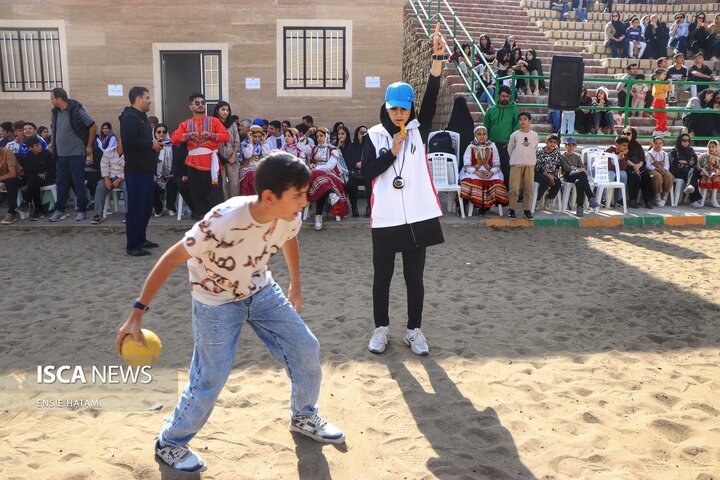 جشنواره دیزی و بازی های بومی و محلی