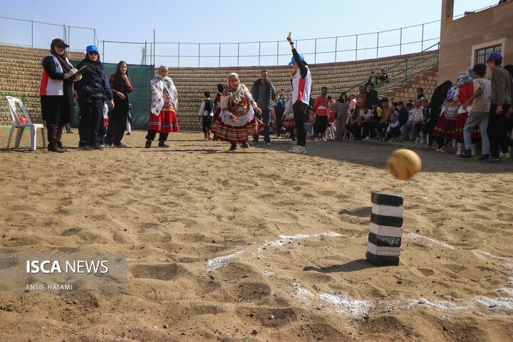 جشنواره دیزی و بازی های بومی و محلی