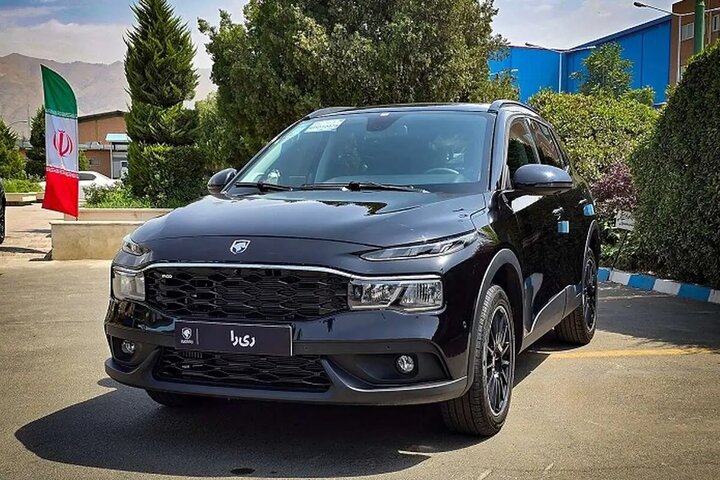 پیش‌فروش ری‌را؛ عرضه شاسی‌بلند ایران‌خودرو آغاز شد + جدول