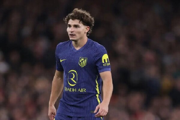 خولیان آلوارس در مادرید می‌ماند