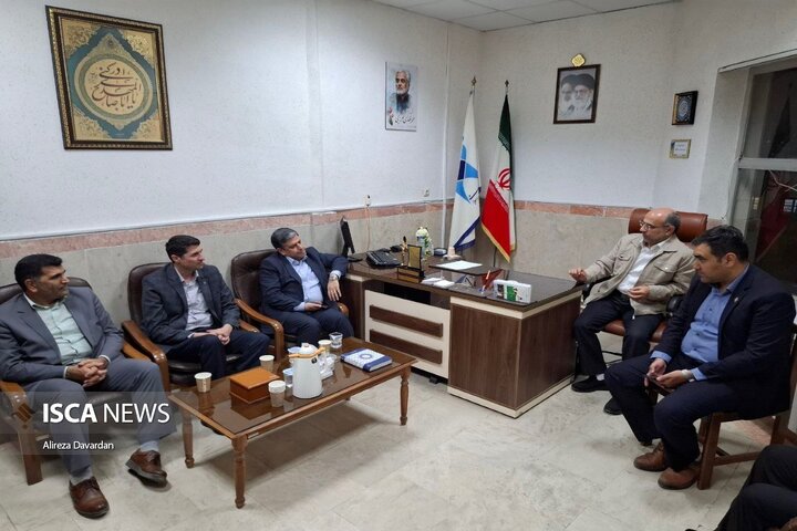 حضور استاندار اردبیل در خبرگزاری ایسکانیوز