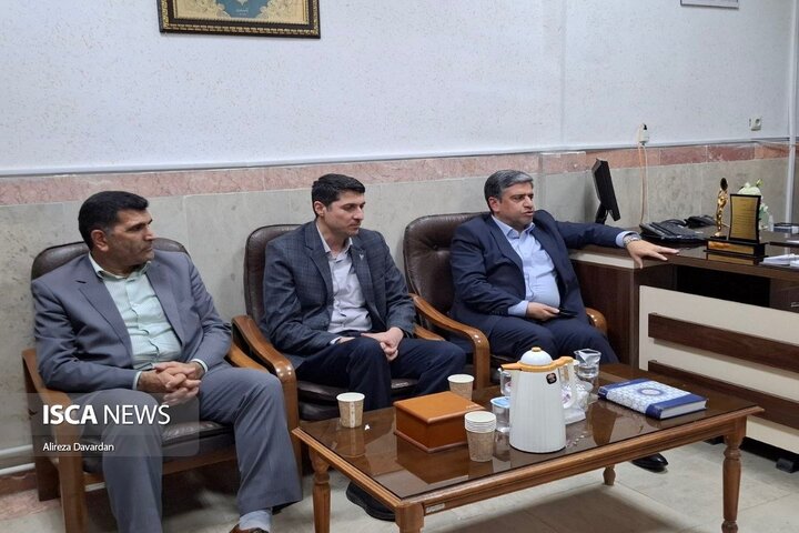 حضور استاندار اردبیل در خبرگزاری ایسکانیوز