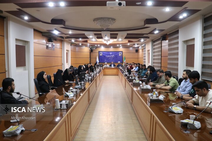 نشست وفاق دانشجویی با هدف هم‌افزایی فرهنگی و همدلی میان فعالان دانشگاه آزاد یزد