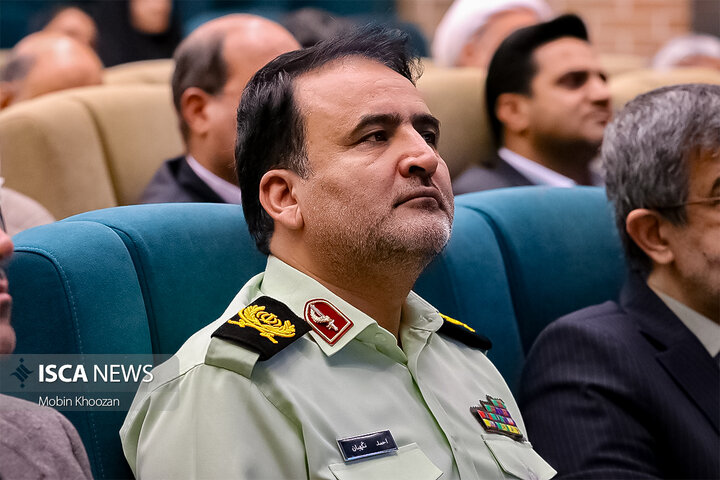 مراسم تجلیل از خادمان اربعین حسینی در استانداری یزد