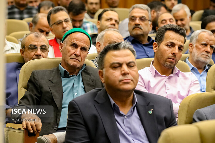 مراسم تجلیل از خادمان اربعین حسینی در استانداری یزد