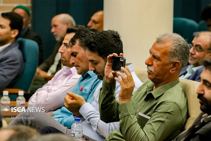 مراسم تجلیل از خادمان اربعین حسینی در استانداری یزد