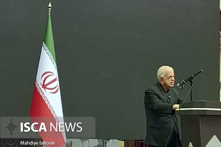 دانشگاه‌های نسل ششم، دانشگاه‌هایی انسان‌محور و جامعه‌سازند