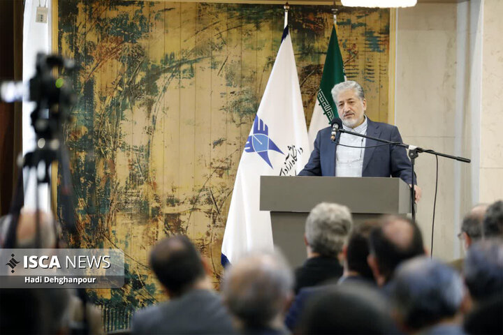 دانشگاه آزاد اسلامی در مسیر رشد و افتخارآفرینی علمی قرار دارد