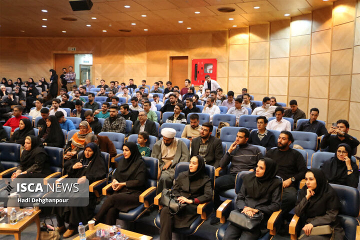 مراسم گرامیداشت روز پرستار دانشگاه آزاد اسلامی واحد علوم پزشکی مشهد