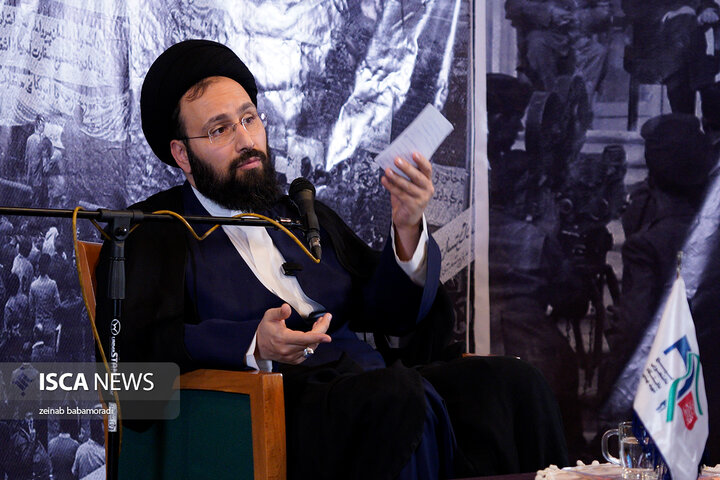 میراٍث خمینی