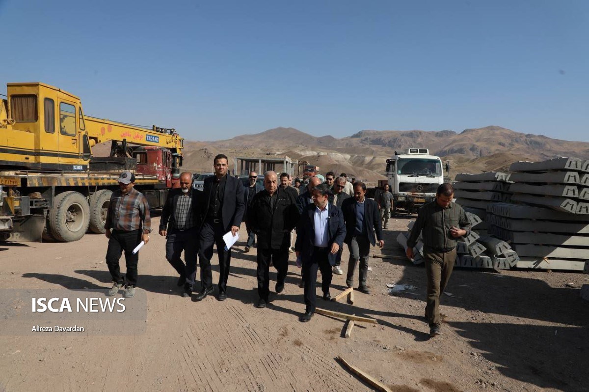 بازدید معاون وزیر راه و شهرسازی از پروژه راه‌آهن اردبیل